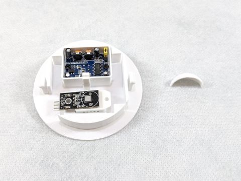 DHT22 + HC-SR501 housing