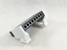Switch 8-port DIN